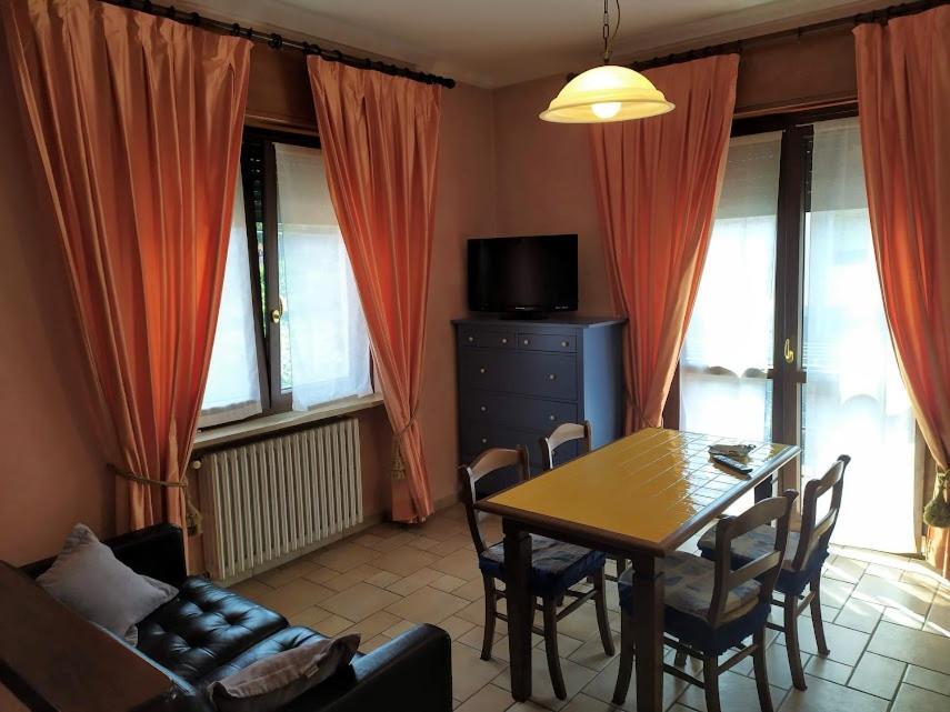 Astixio Villa San Damiano dʼAsti Eksteriør bilde