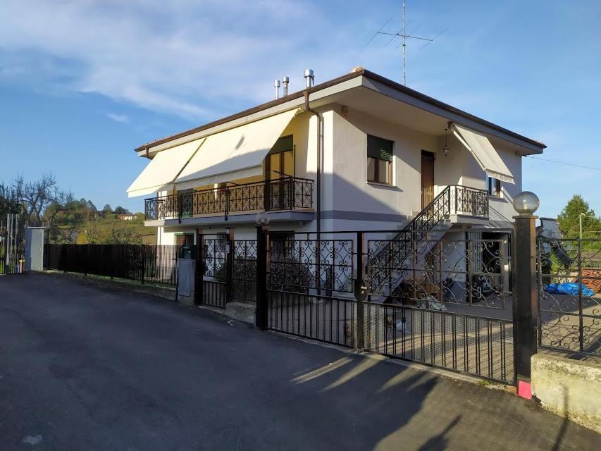 Astixio Villa San Damiano dʼAsti Eksteriør bilde